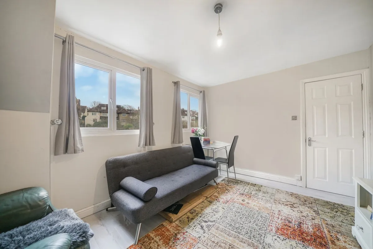 adb7393e60f2329f859ace55770c1af22baf8f8d